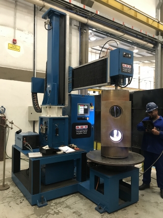 Incorporação de máquina de cladding automática para aporte de Inconel em peças submarinas.